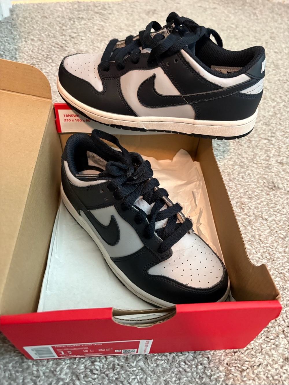 Nike Kids Black and Light Gray Low-Top Sneakers